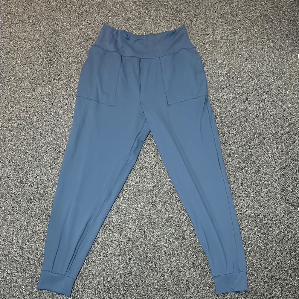 Crane Blue High-Waisted Leggings